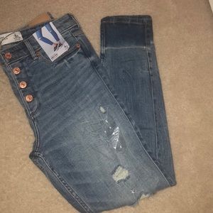 Abercrombie & Fitch Ankle Jean High Rise